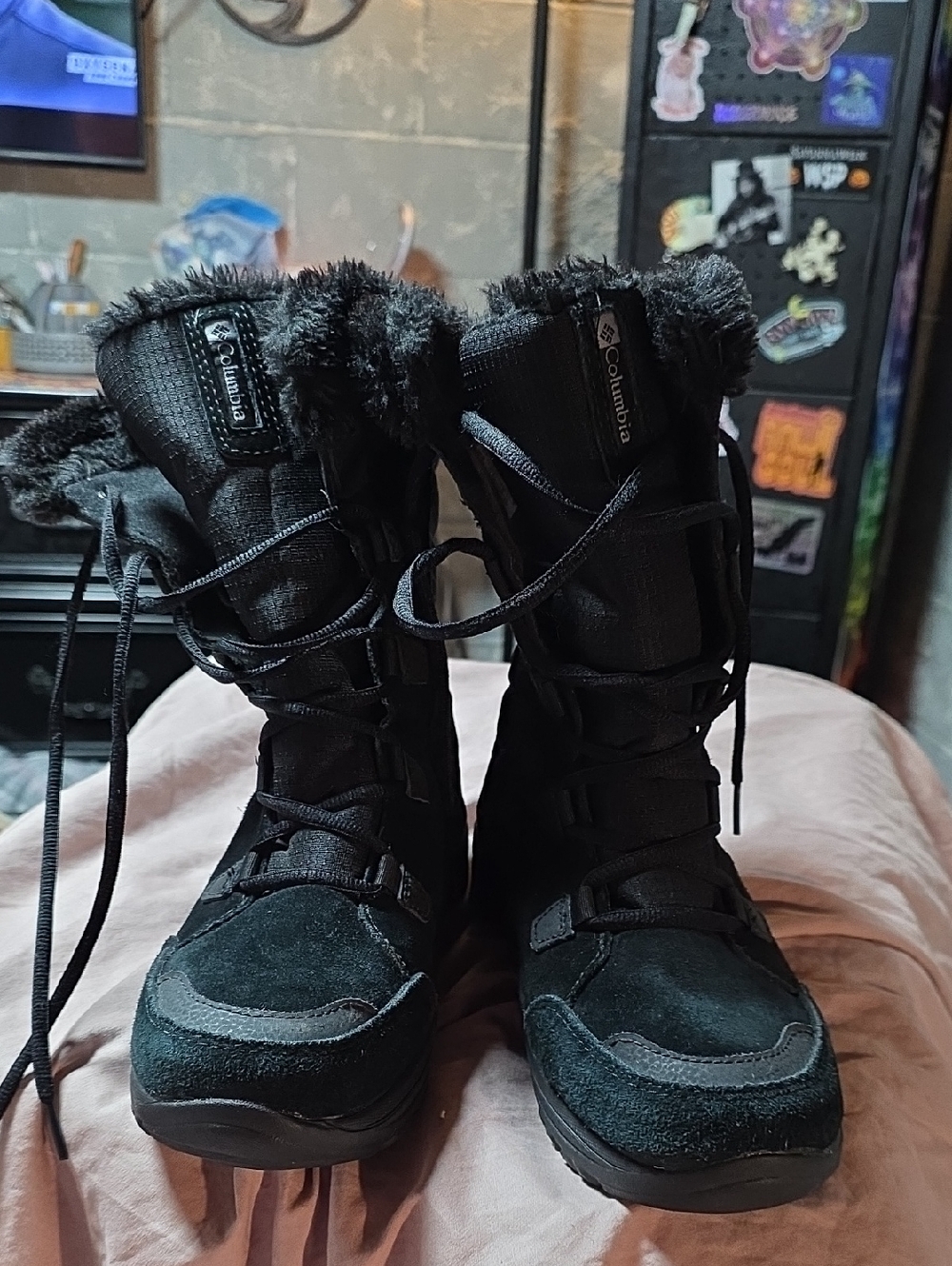 Columbia Black Lace-Up Faux-Fur Winter Boots